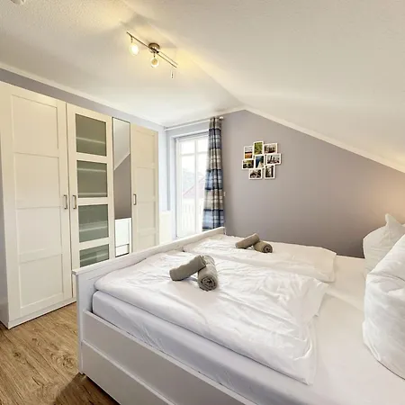 Haus Nicolai - 5 Apartament Baabe
